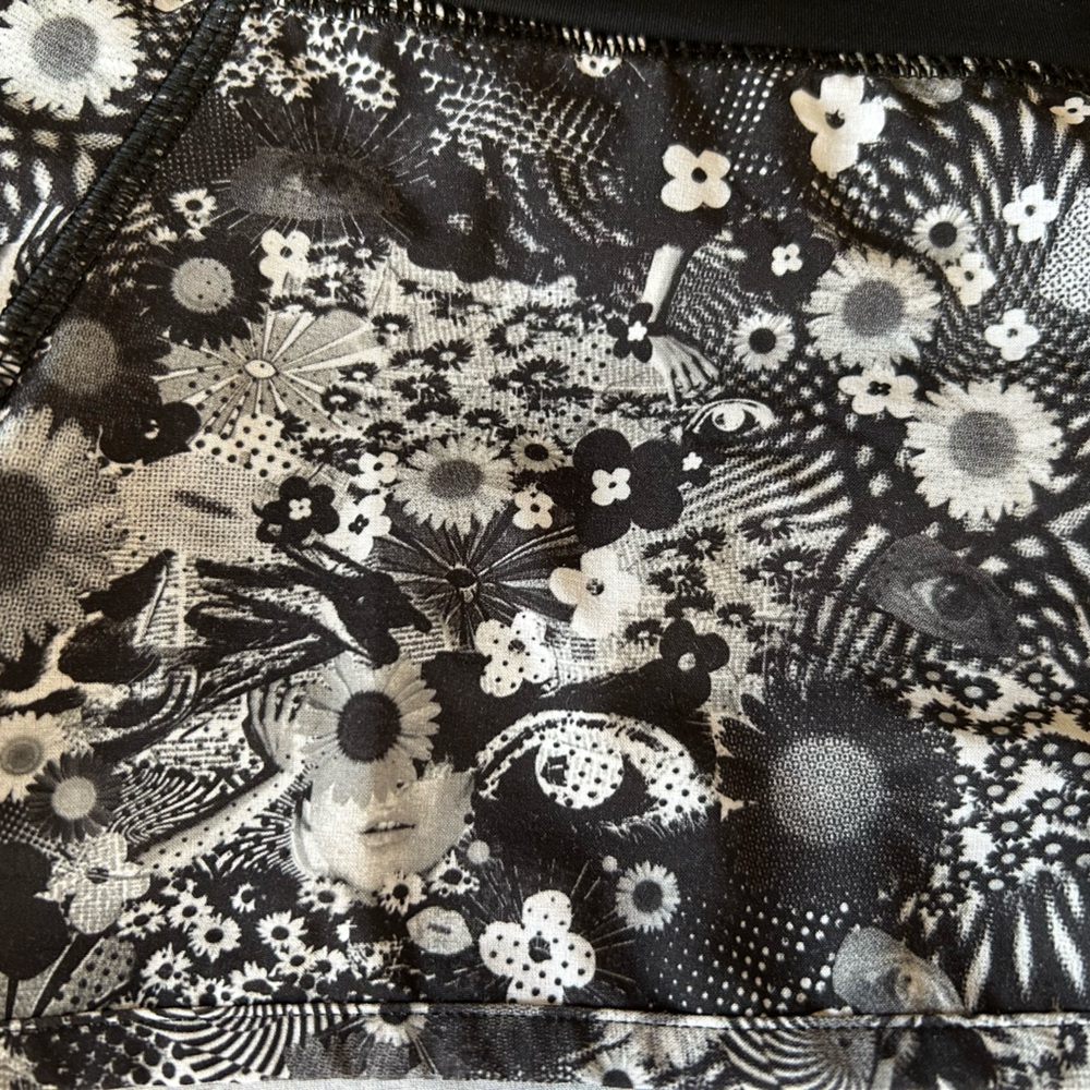 Lululemon Speed Short Size 4 SeaWheeze Counter Culture White/Black Running - Picture 2 of 13